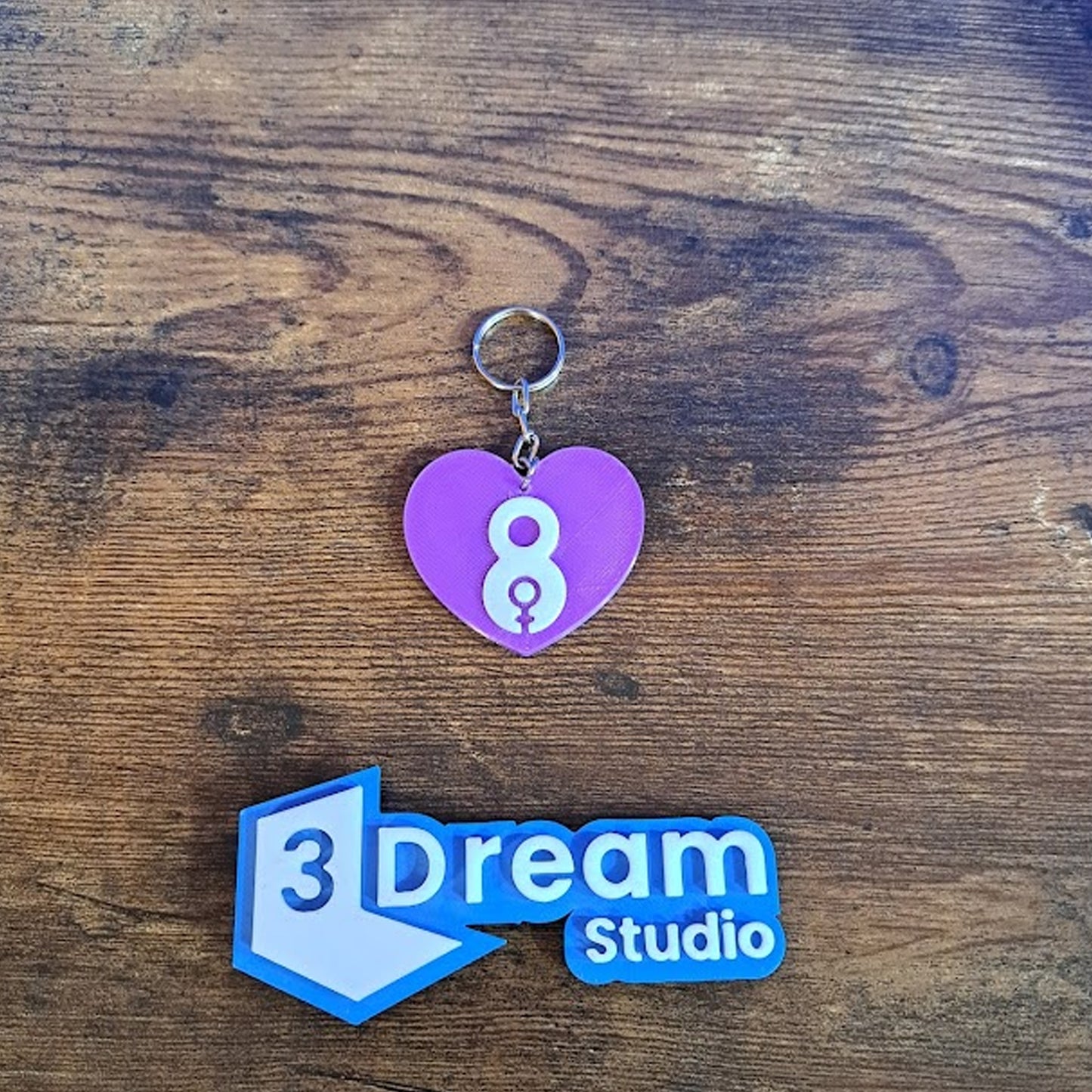 Llavero día de la mujer